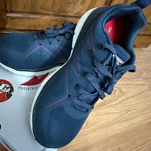 Skechers Work Arch Fit Men’s Shoes 9W - Picture 3 of 10